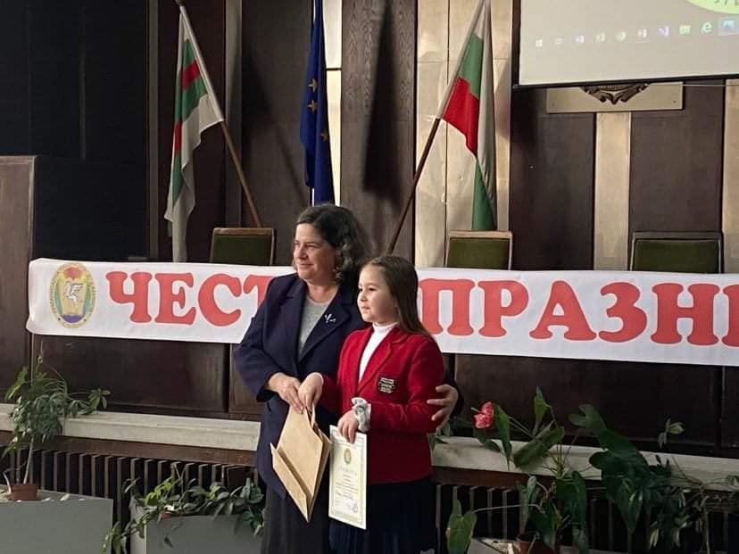 МАГИЯТА НА ДАМЯНОВОТО СЛОВО